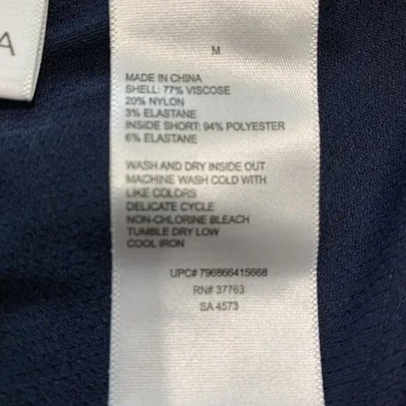 Rafaella Navy Blue Floral Pull-on Comfort Stretchy Skort Skirt Side Slits Sz M - Picture 9 of 9